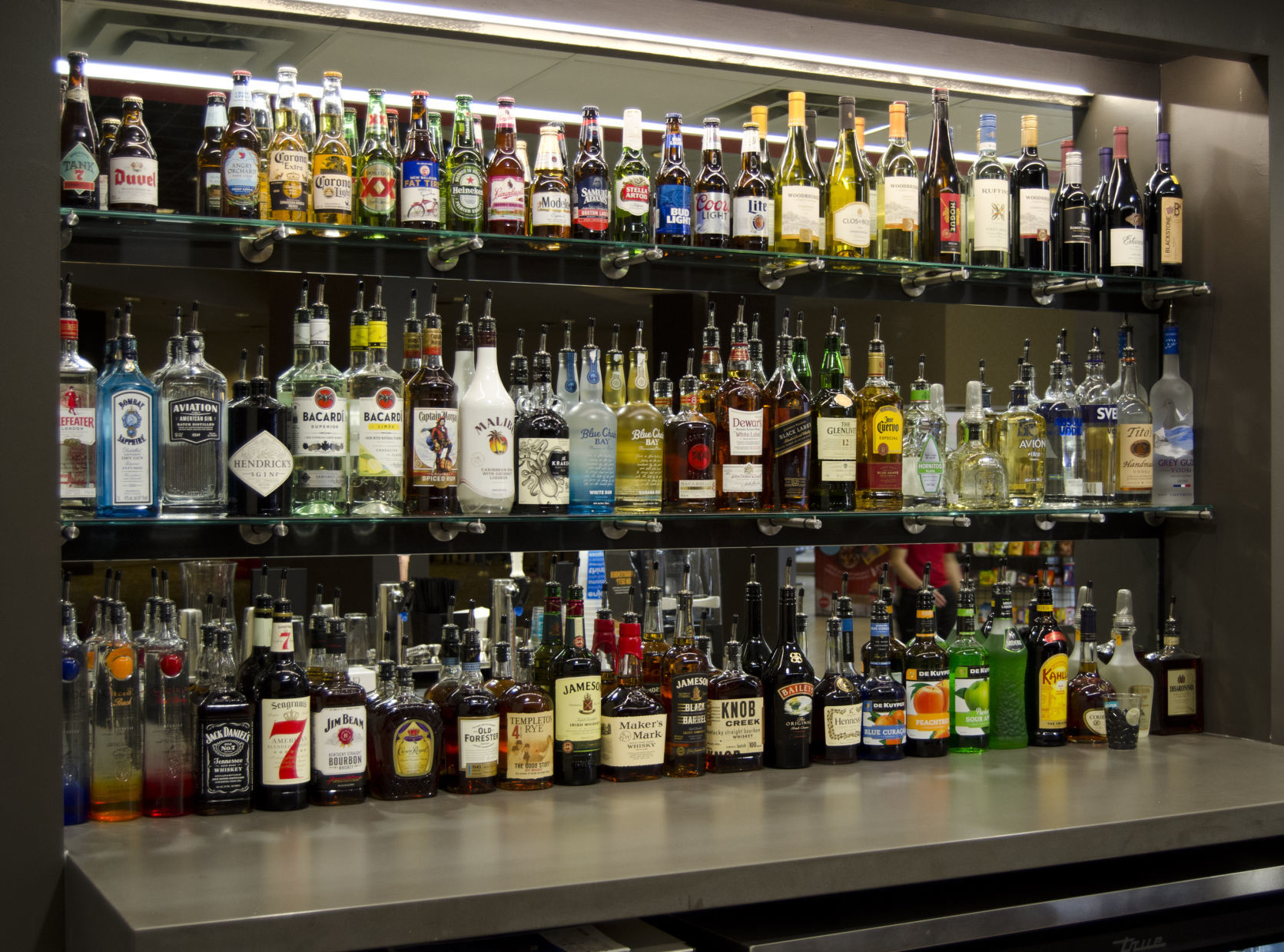 AMC MacGuffins' liquor